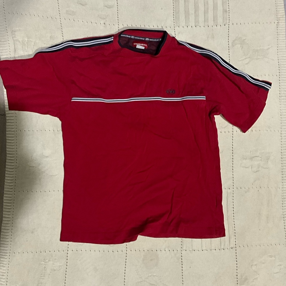 Union Bay red tee